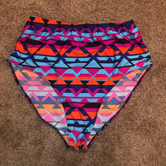 🍭Multi Color Plus Size Bikini - Picture 3 of 4